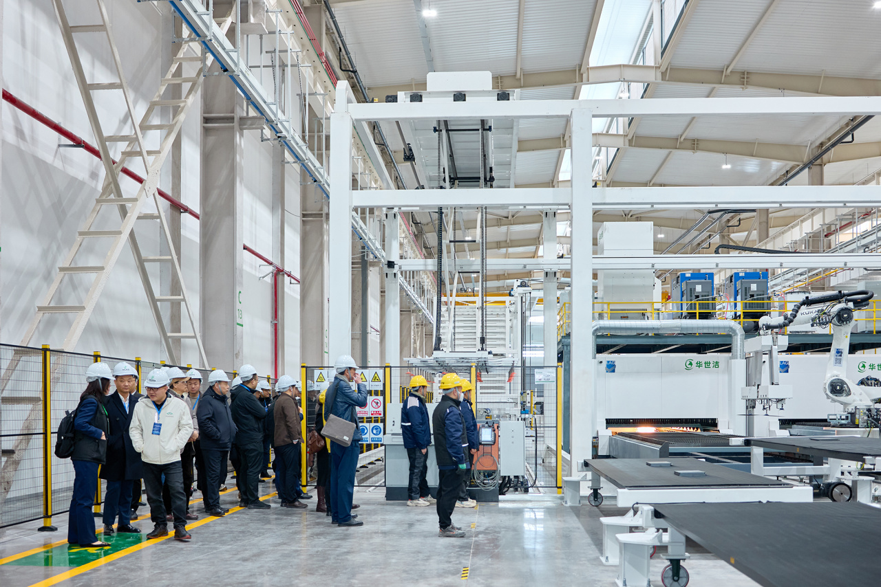 智造引擎啟新程 產(chǎn)業(yè)聚勢向未來｜華世潔蘇州智造基地投產(chǎn)暨2026產(chǎn)業(yè)創(chuàng)新峰會圓滿舉辦!(圖8)