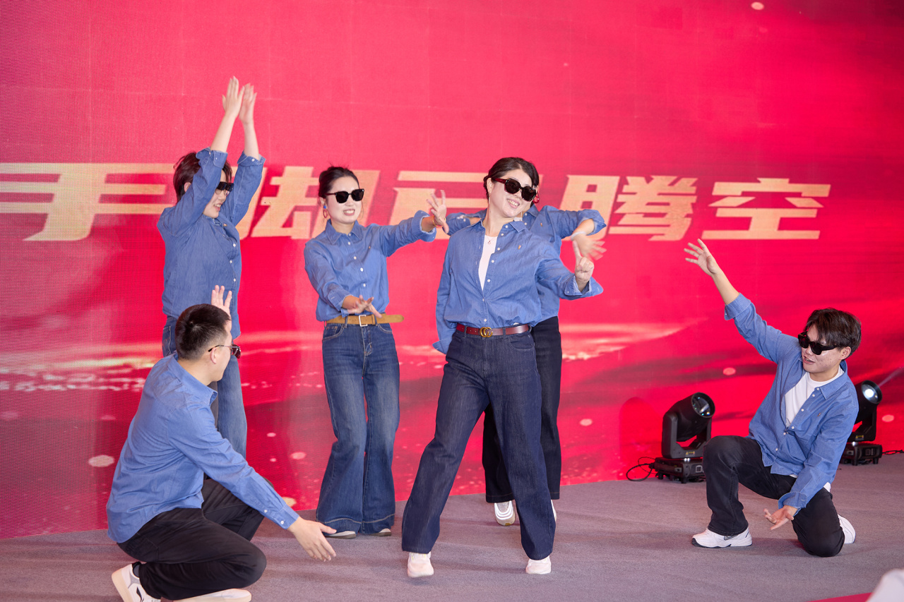 智造引擎啟新程 產(chǎn)業(yè)聚勢向未來｜華世潔蘇州智造基地投產(chǎn)暨2026產(chǎn)業(yè)創(chuàng)新峰會圓滿舉辦!(圖28)